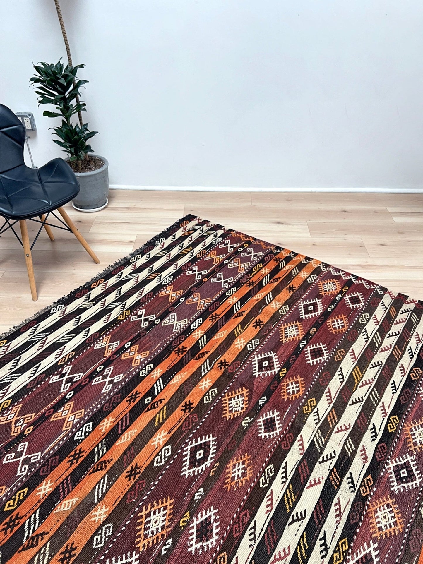 Kars vintage turkish handmade kilim rug shop san francisco. 6x8 flatweave rug for living room besrrom dining. Buy handmade wool rug.