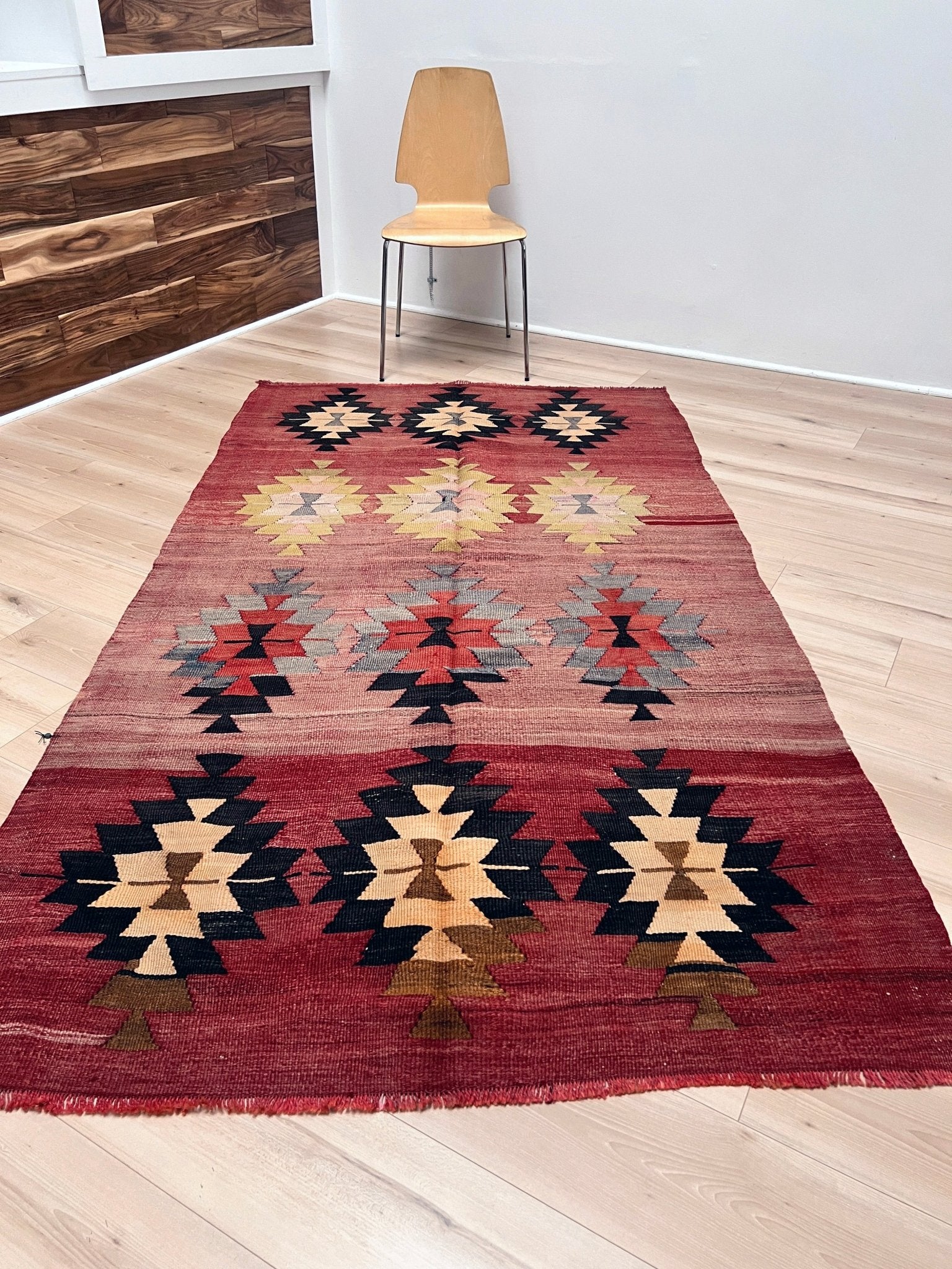 pergamum Vintage turkish kilim rug shop San francisco bay area. Navajo style rug. Buy turkish rug online