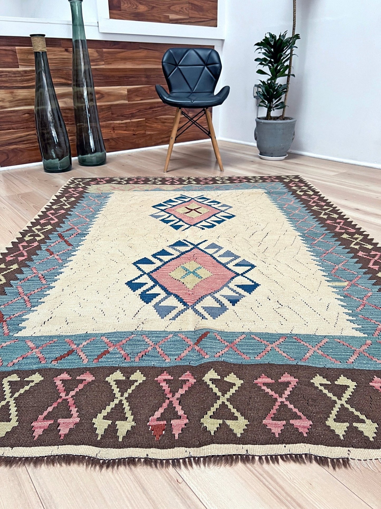 Vintage turkish flatweave kilim rug shop san francisco bay area. 4x6  Handmade wool rug. Buy rug online.