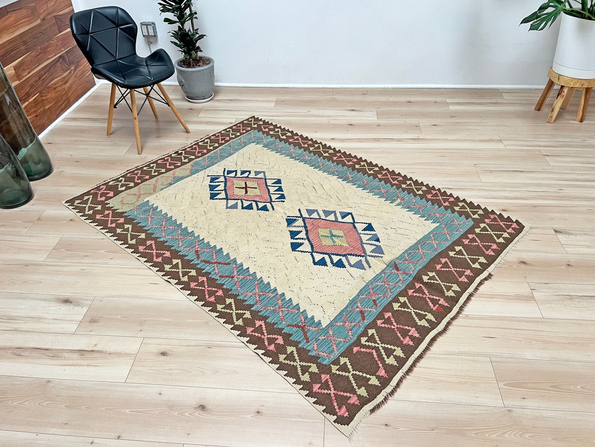 Vintage turkish flatweave kilim rug shop san francisco bay area. 4x6  Handmade wool rug. Buy rug online.