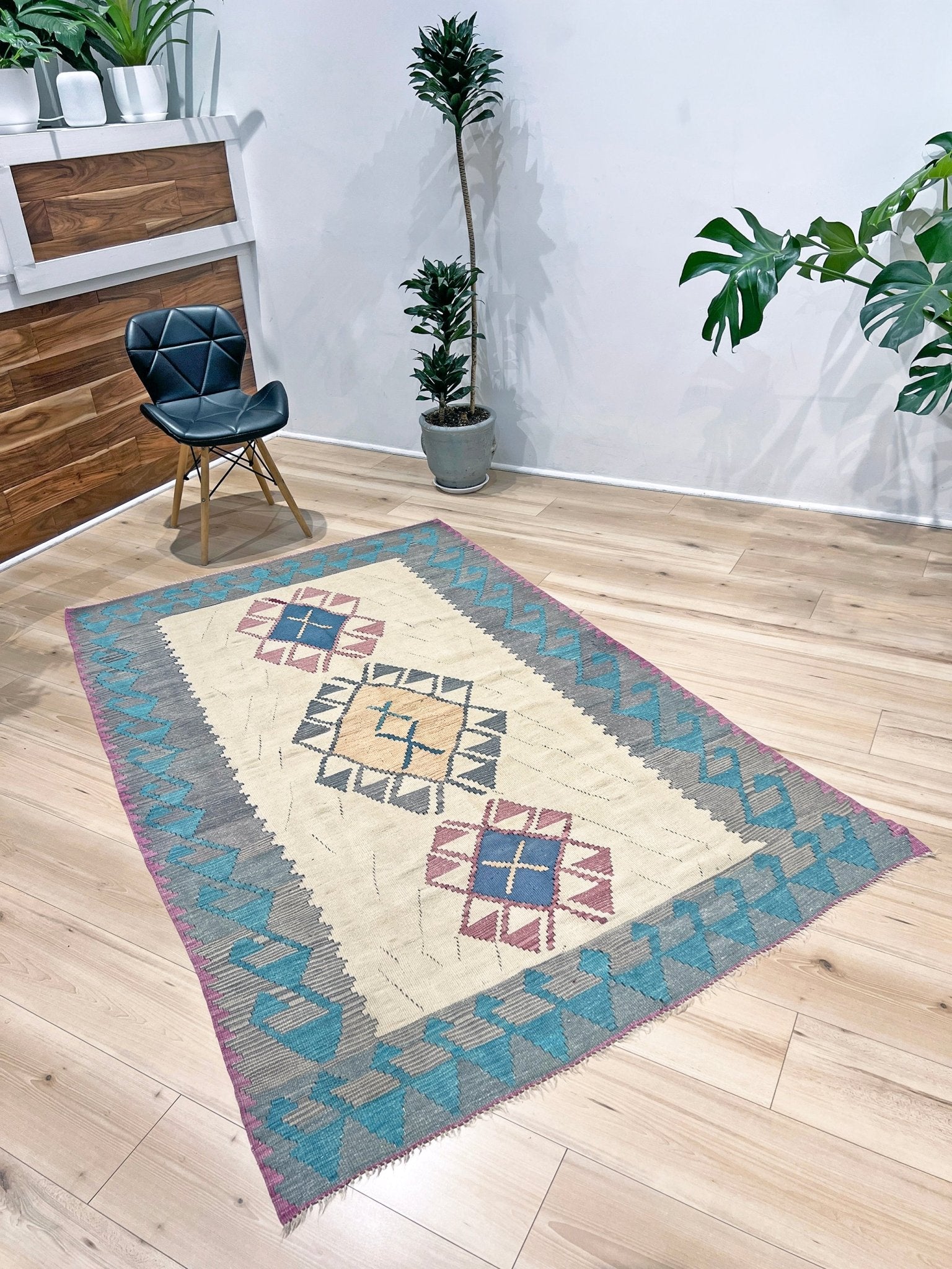 Tribal Turkish Kilim rug shop san francisco bay area. Navajo style blue flatweave rug.