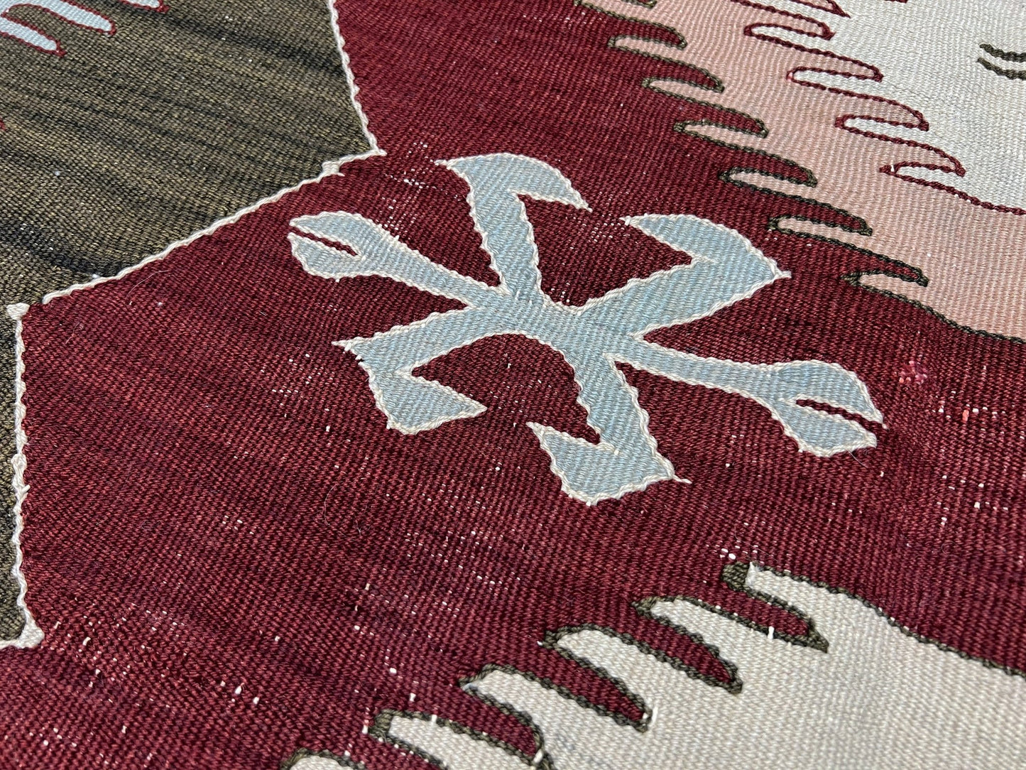 Afyon turkish kilim rug shop. Handmade wool  small flatweave rug shop san francisco bay area.